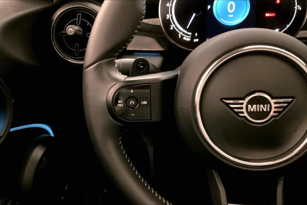 Used 2024 MINI Cooper S FWD image 18