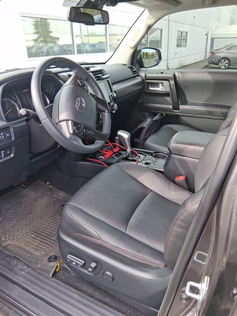 Used 2022 Toyota 4Runner TRD Off-Road Premium image 9