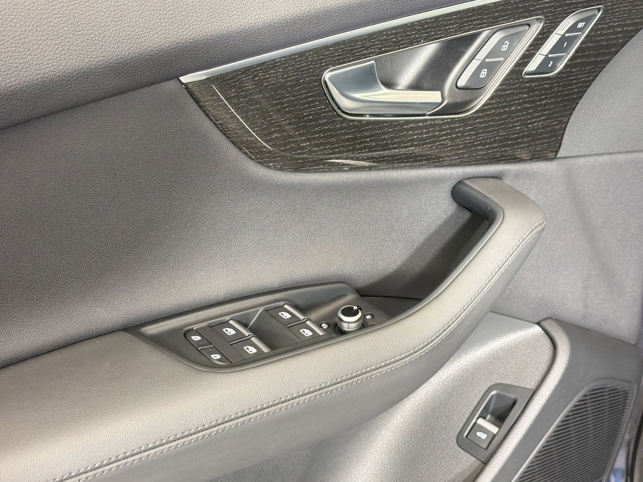 Certified 2023 Audi Q7 3.0T Premium Plus AWD/4WD image 13