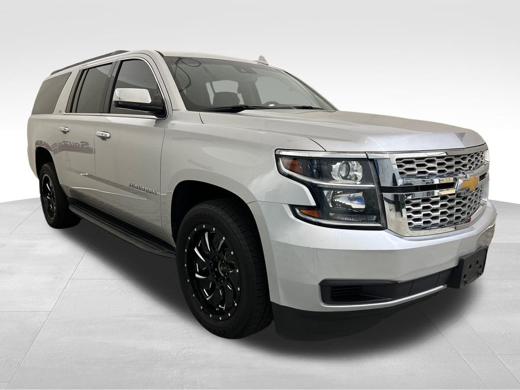 Used 2020 Chevrolet Suburban LT AWD/4WD image 7