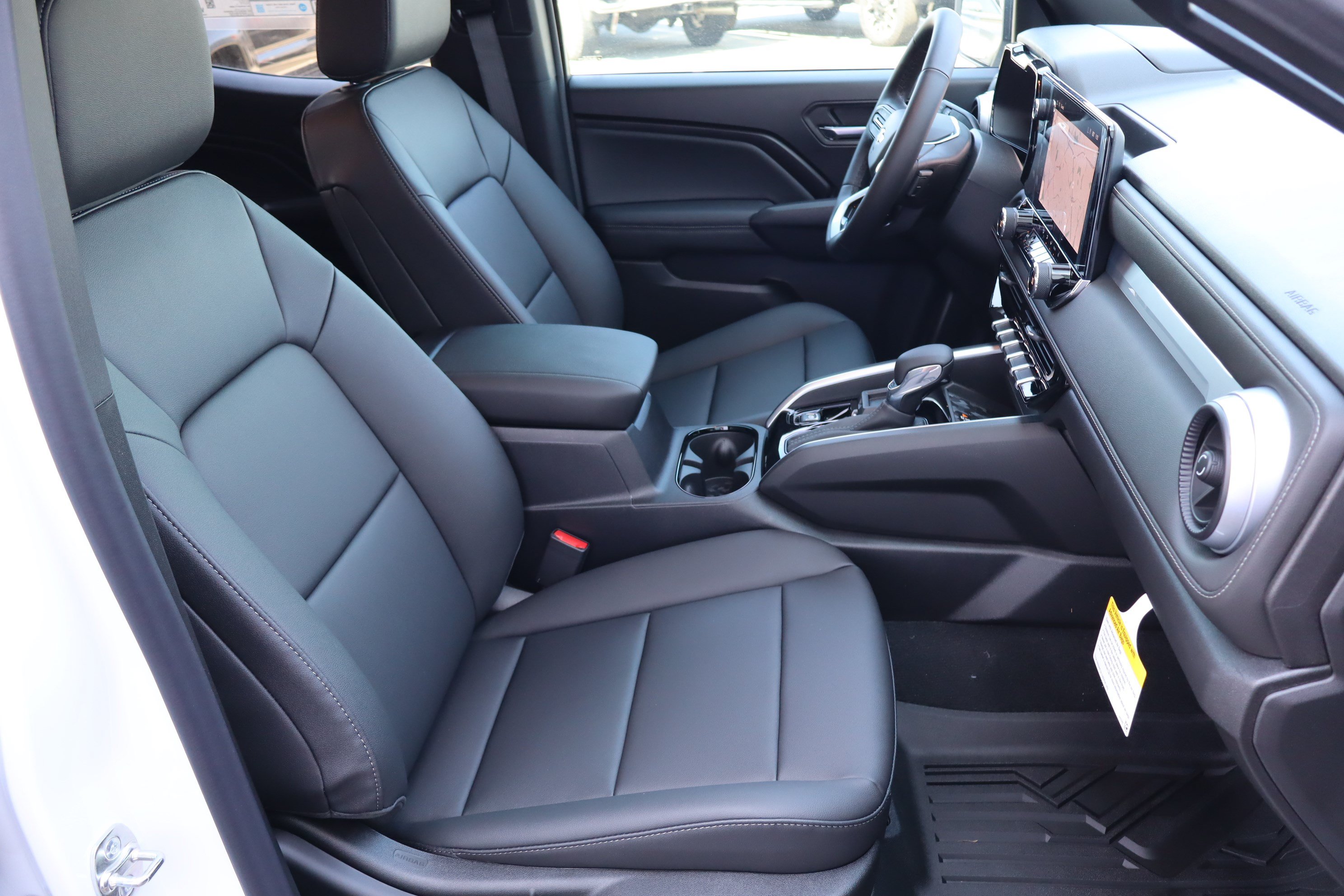 New 2026 Chevrolet Colorado LT w/ LT Convenience Package RWD image 24