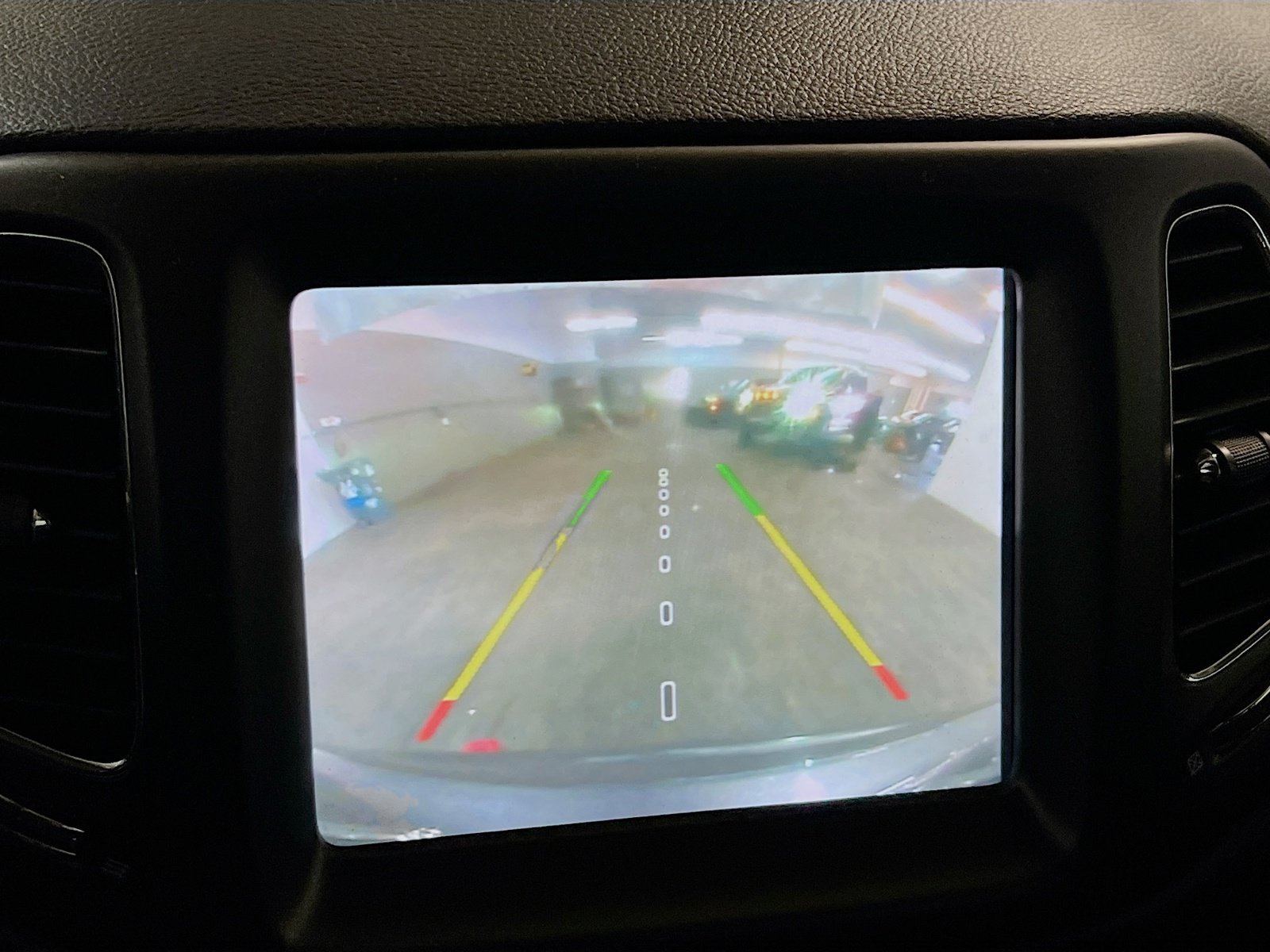 Used 2019 Jeep Compass Trailhawk AWD/4WD image 10