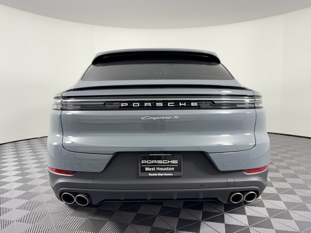 New 2026 Porsche Cayenne S AWD/4WD image 11
