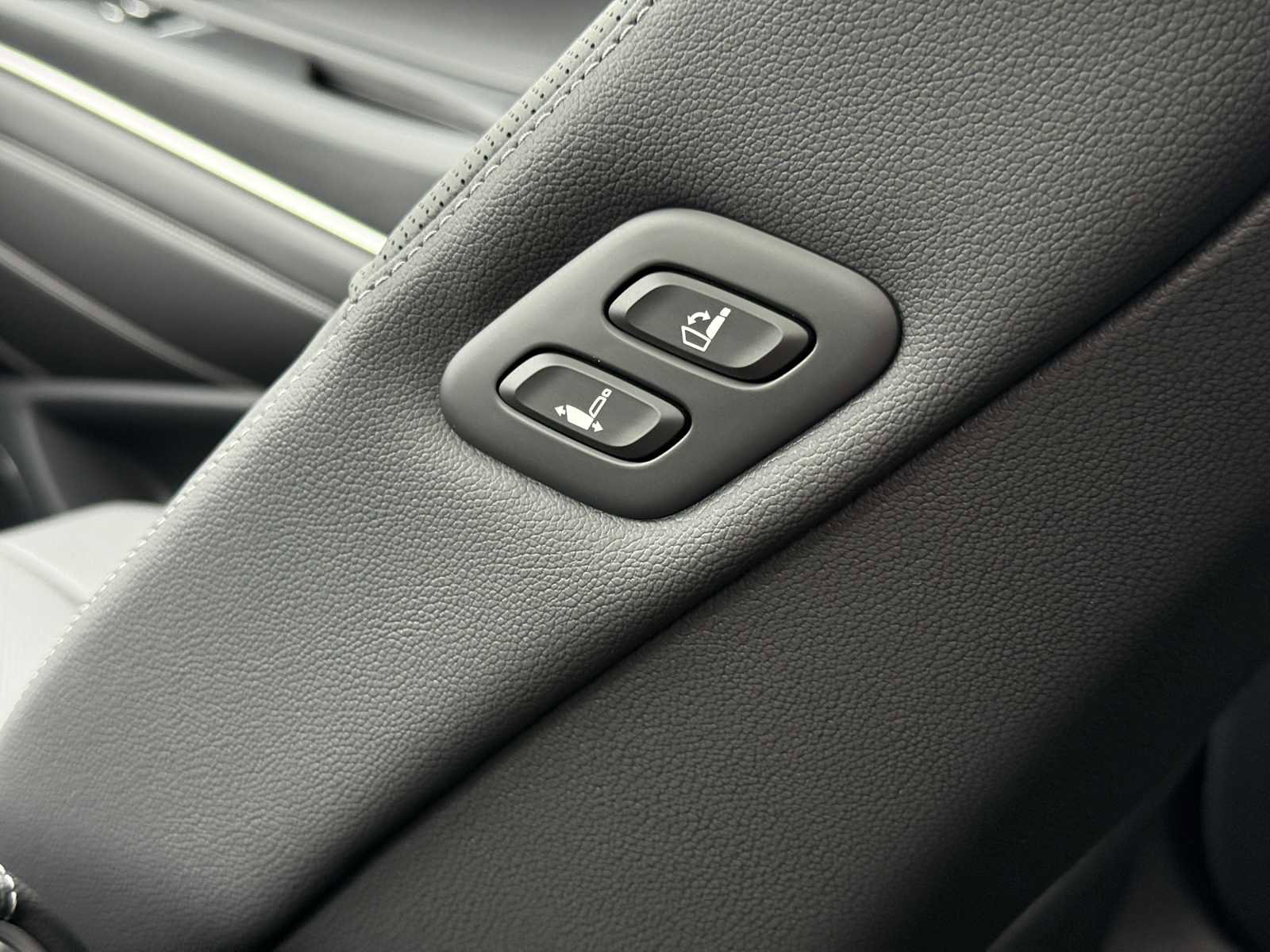 New 2026 Genesis GV80 3.5T Advanced image 27