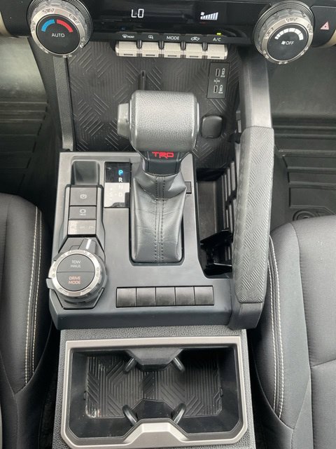 Used 2024 Toyota Tacoma TRD Sport AWD/4WD image 28