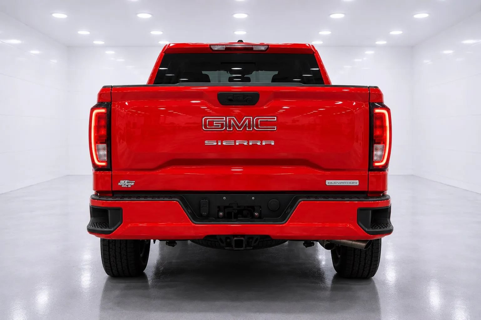 Used 2023 GMC Sierra 1500 Elevation AWD/4WD image 4