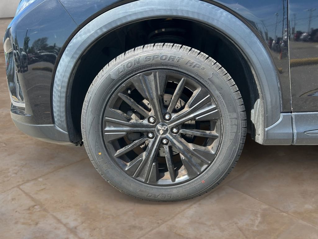 Used 2019 Mitsubishi Eclipse Cross LE AWD/4WD image 14