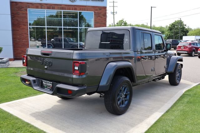 New 2026 Jeep Gladiator Sport AWD/4WD image 39