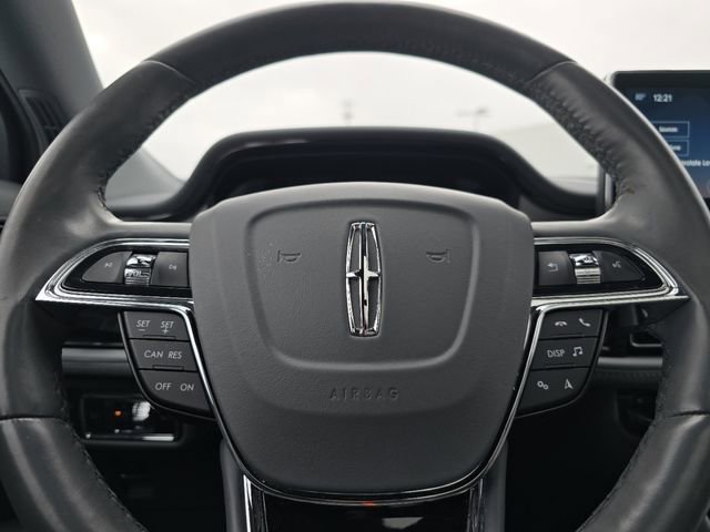 Used 2022 Lincoln Nautilus Reserve image 28