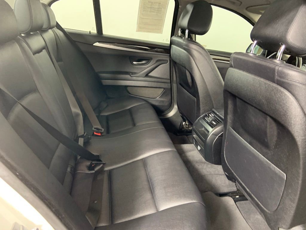 Used 2016 BMW 528i Sedan image 13