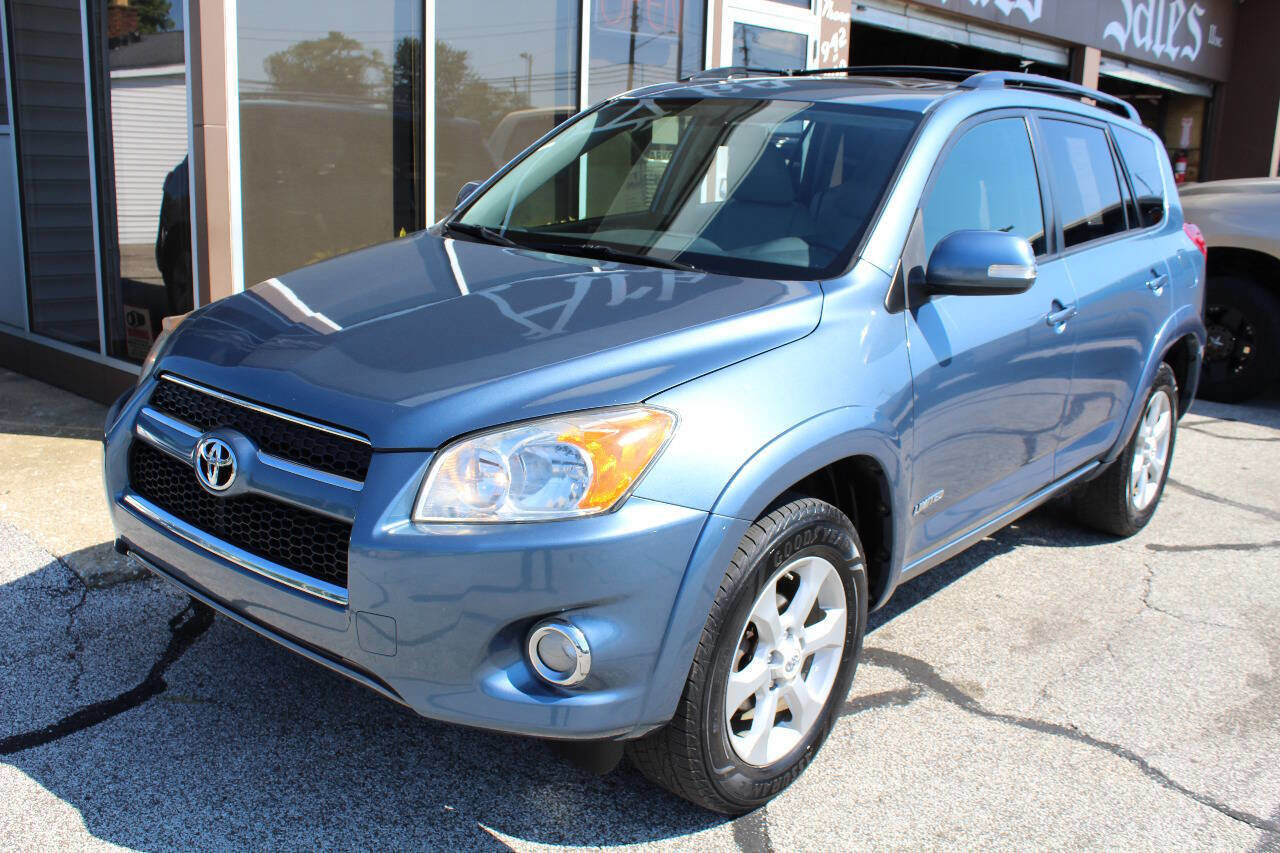 Used 2011 Toyota RAV4 Limited image 1
