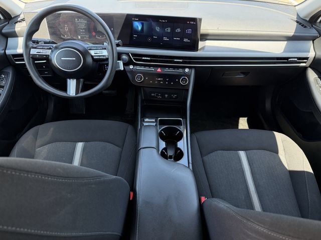 Used 2025 Hyundai Sonata SEL FWD image 9
