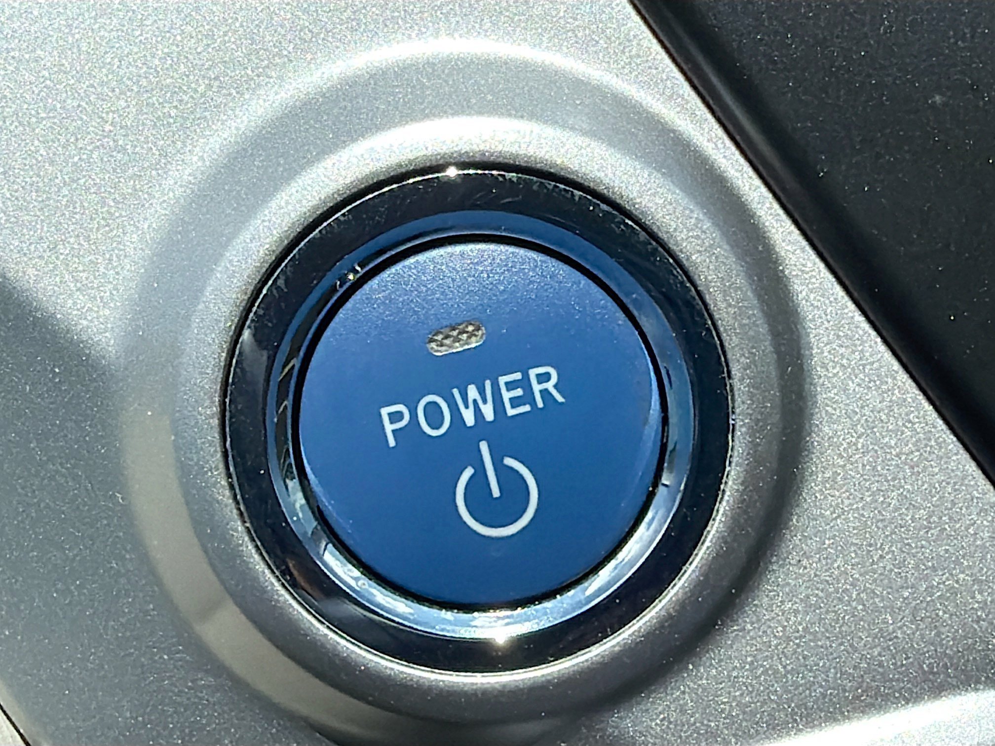 Used 2014 Toyota Prius V Two FWD image 33
