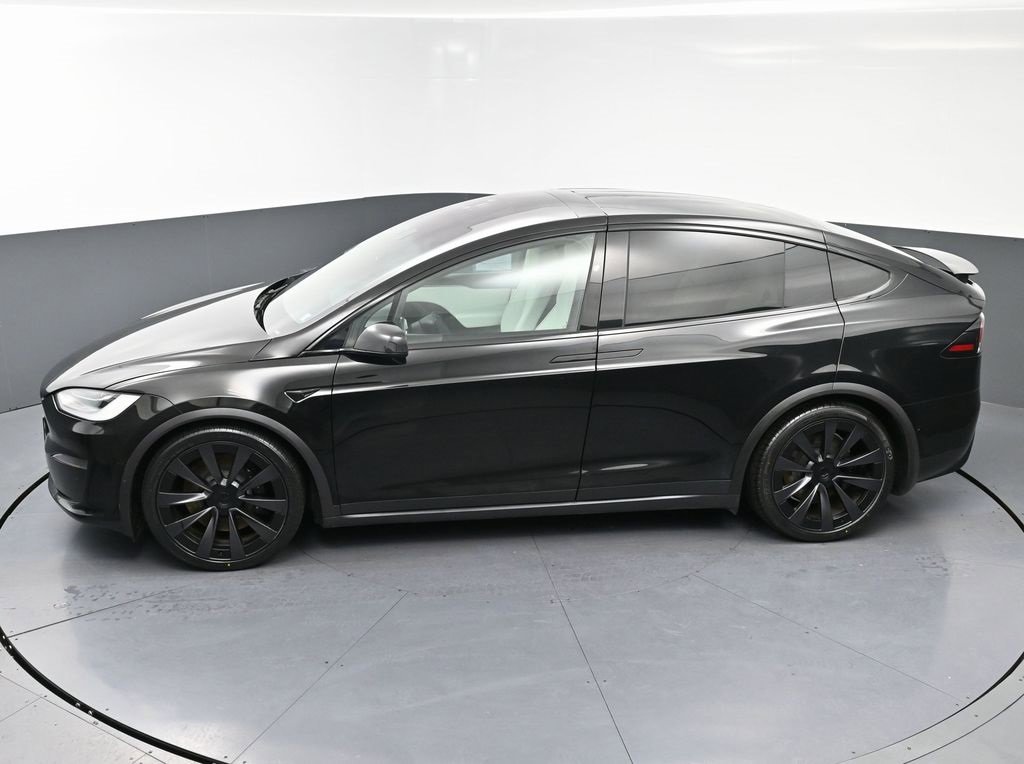 Used 2022 Tesla Model X Plaid image 55