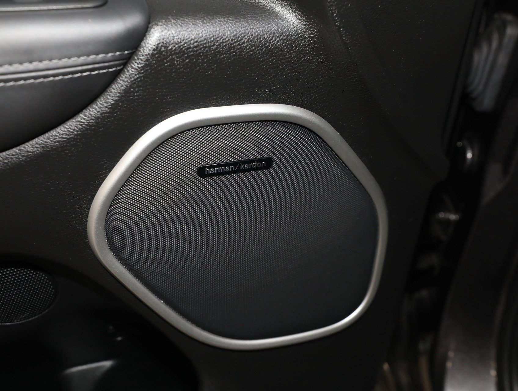 Used 2019 Jeep Grand Cherokee SRT AWD/4WD image 52