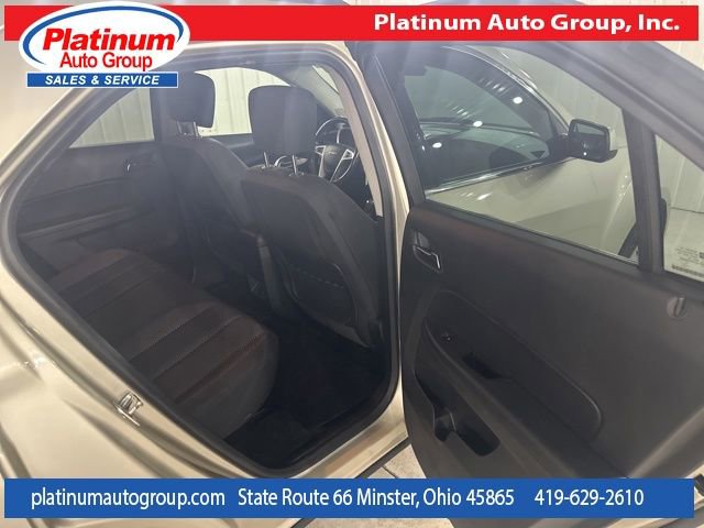 Used 2016 Chevrolet Equinox LT w/ Convenience Package image 24