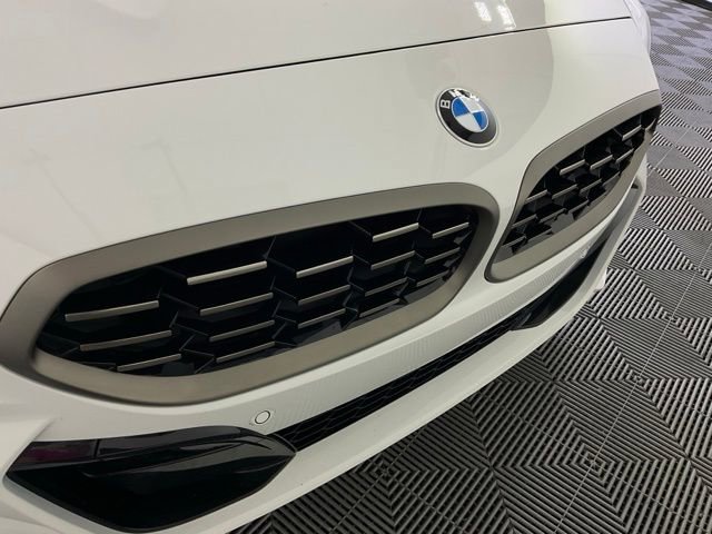 Certified 2026 BMW Z4 M40i w/ Premium Package image 15