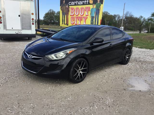 Used 2016 Hyundai Elantra SE image 7