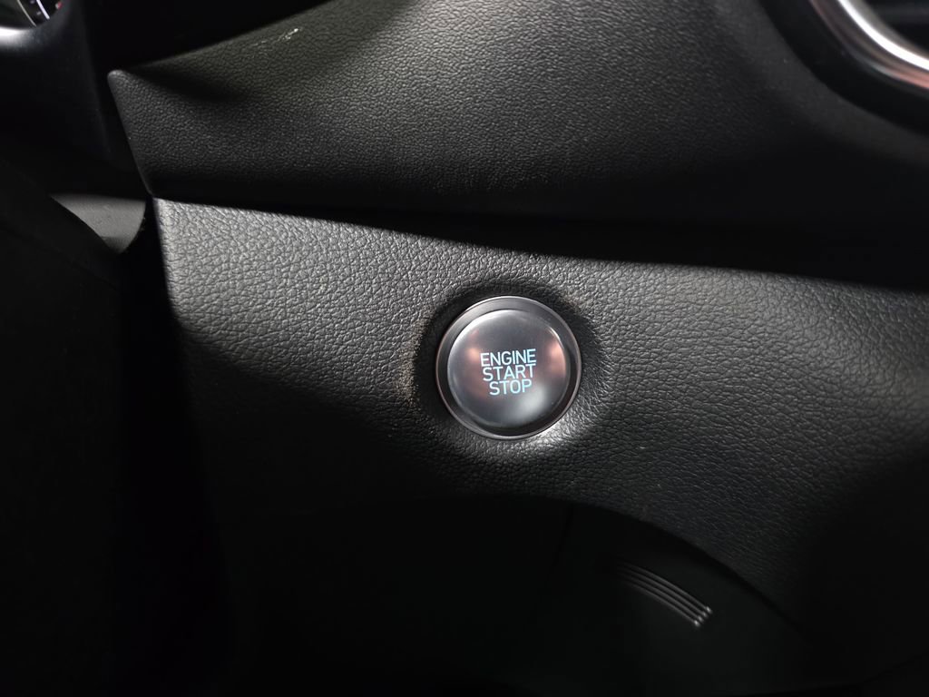 Used 2023 Hyundai Santa Fe SEL image 21