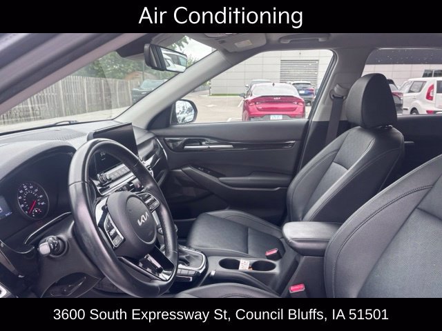 Used 2023 Kia Seltos EX AWD/4WD image 17