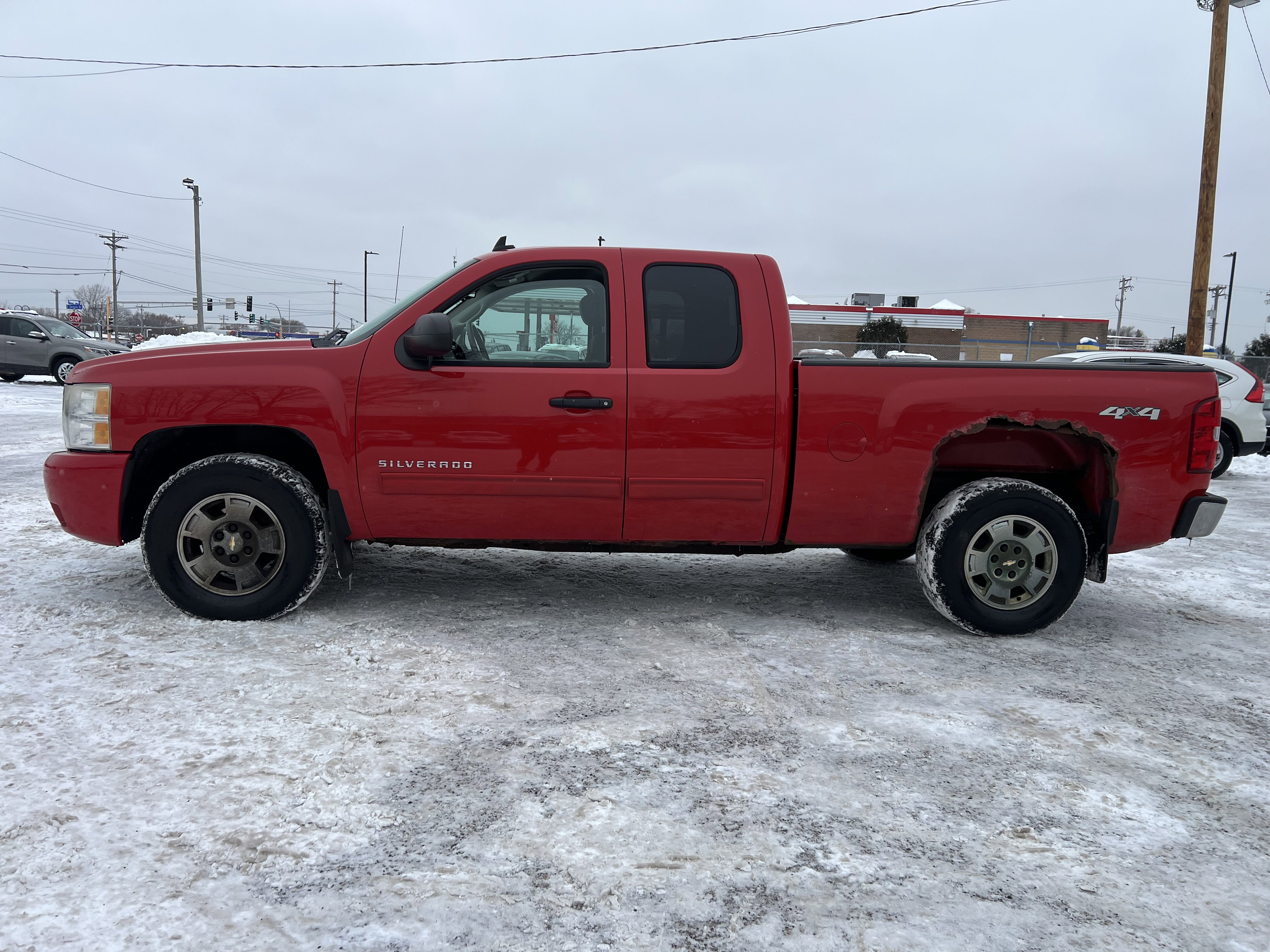 Used 2010 Chevrolet Silverado 1500 LT w/ Power Pack Plus image 4