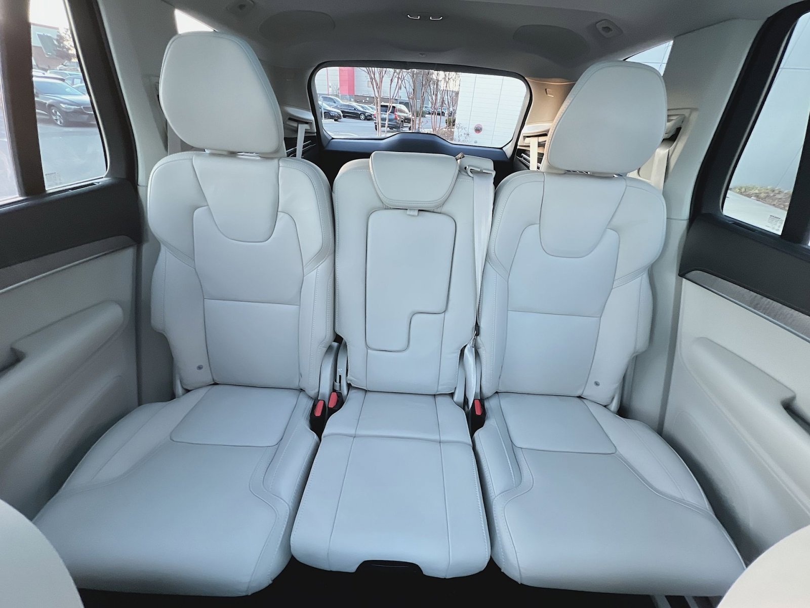 Certified 2023 Volvo XC90 T8 Ultimate image 25