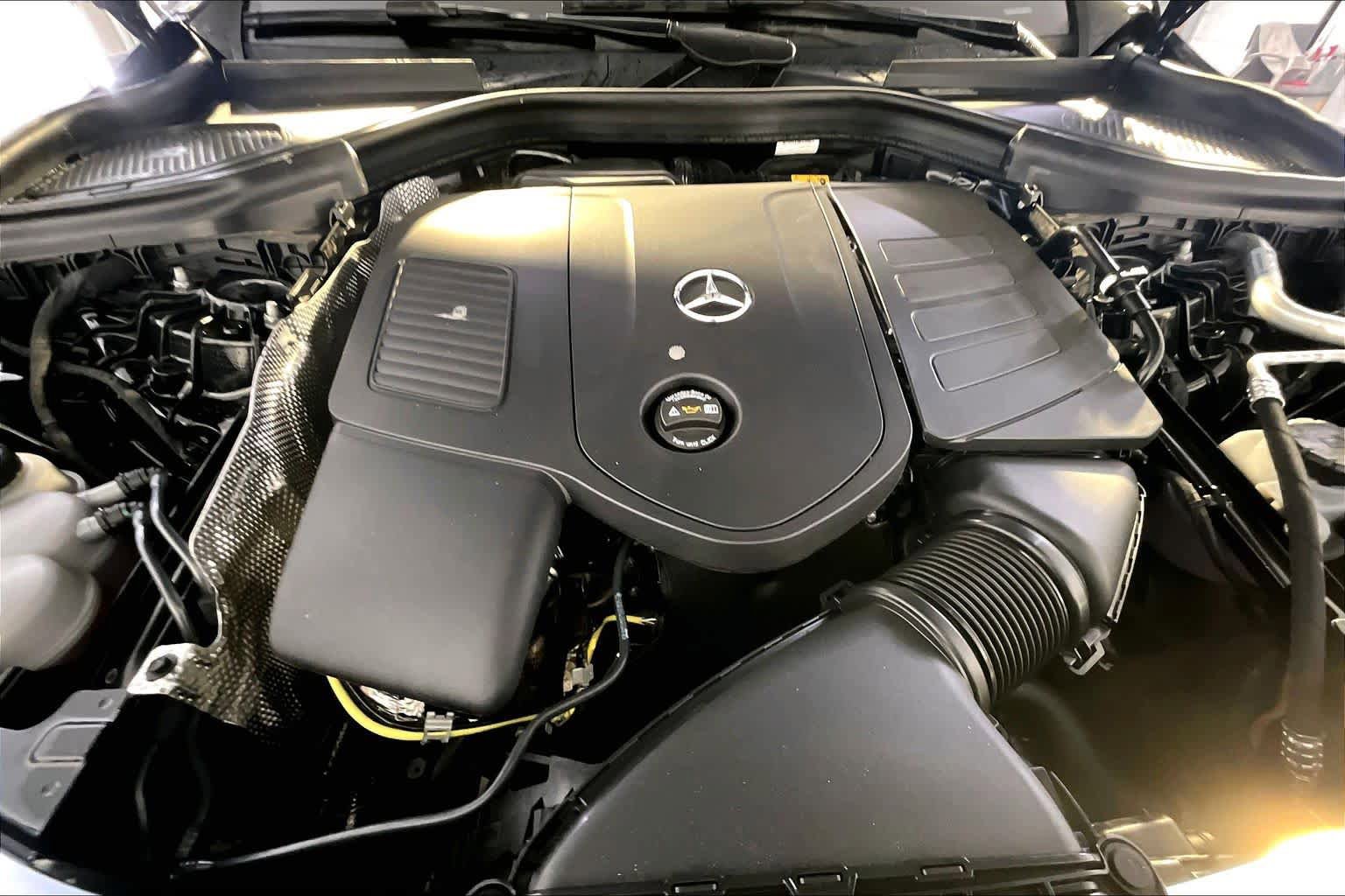 New 2026 Mercedes-Benz GLC 300 4MATIC image 14