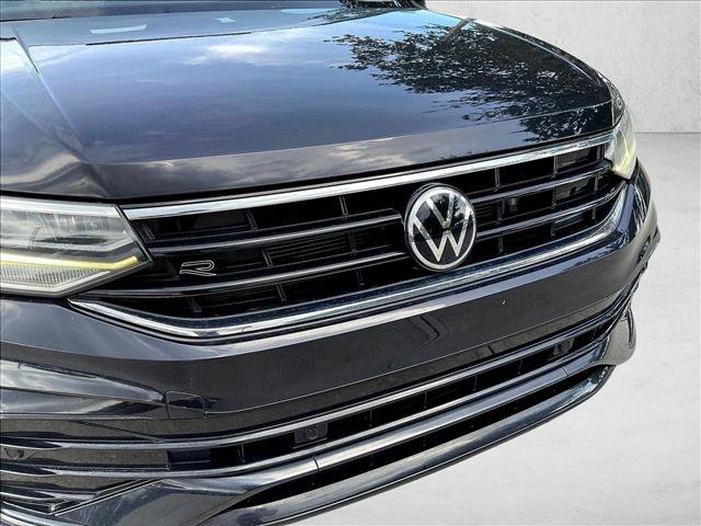 Used 2023 Volkswagen Tiguan SE R-Line FWD image 27