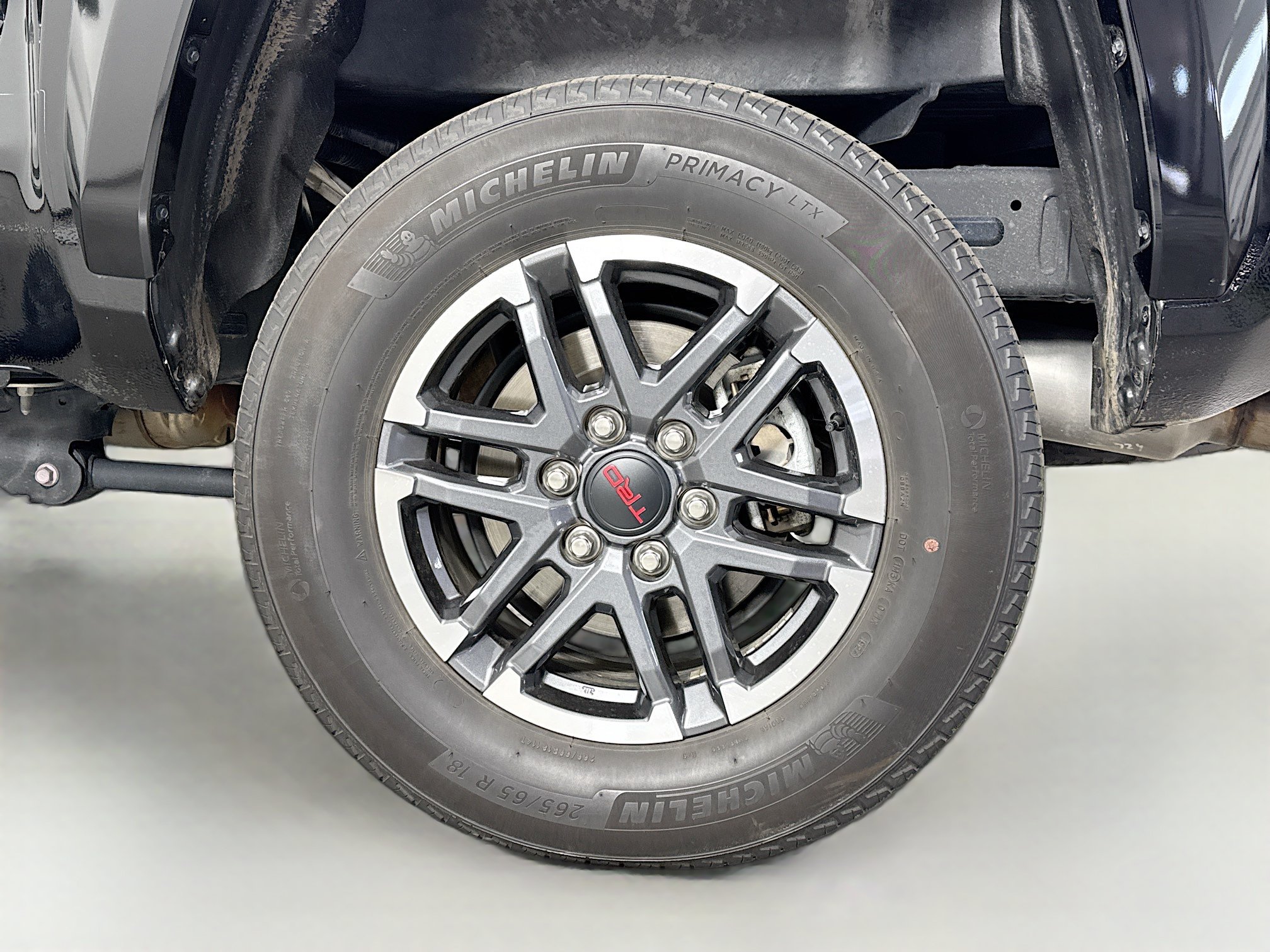 Certified 2024 Toyota Tacoma TRD Sport AWD/4WD image 29