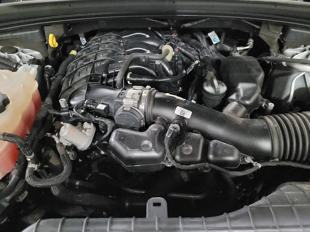 Used 2023 Jeep Grand Cherokee L Laredo AWD/4WD image 30