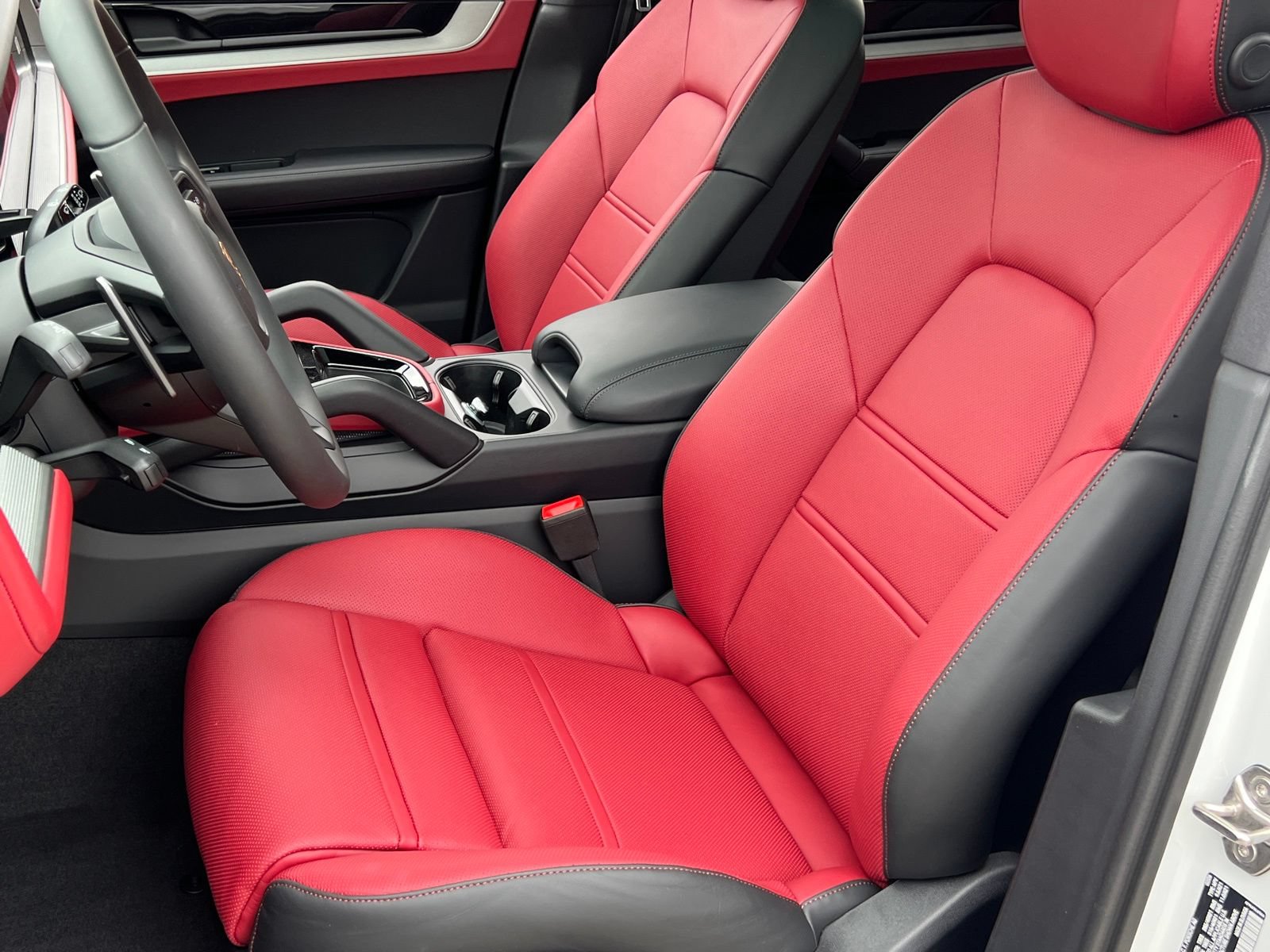 New 2026 Porsche Cayenne AWD/4WD image 5