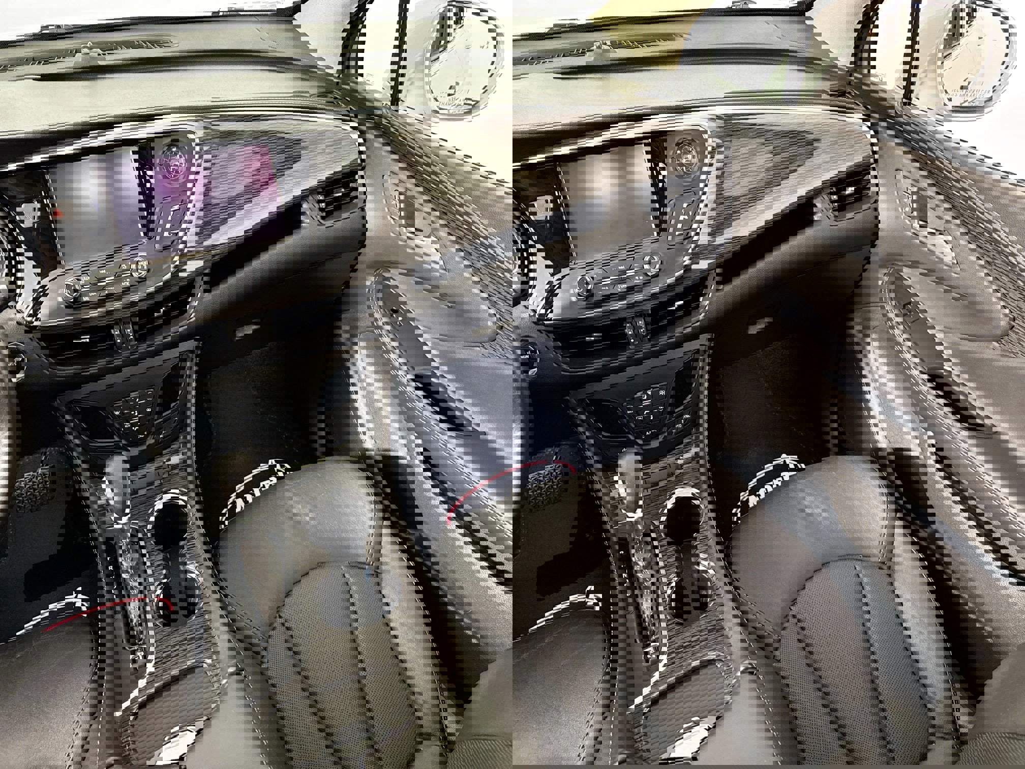 Used 2017 Buick Envision Essence image 36