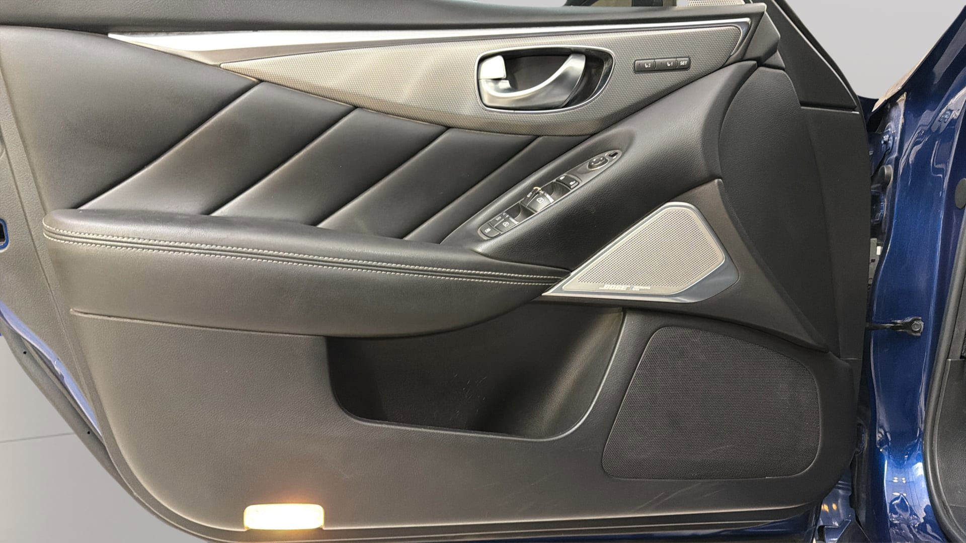 Used 2017 INFINITI Q50 Red Sport 400 RWD image 22