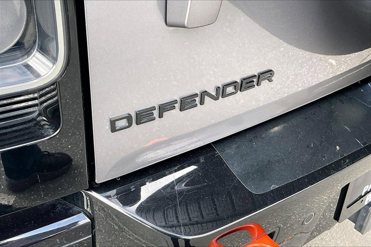 Certified 2023 Land Rover Defender 130 X AWD/4WD image 31