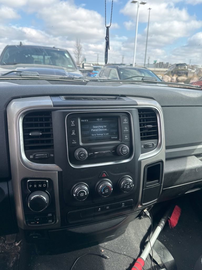 Used 2020 RAM 1500 Classic Warlock AWD/4WD image 16