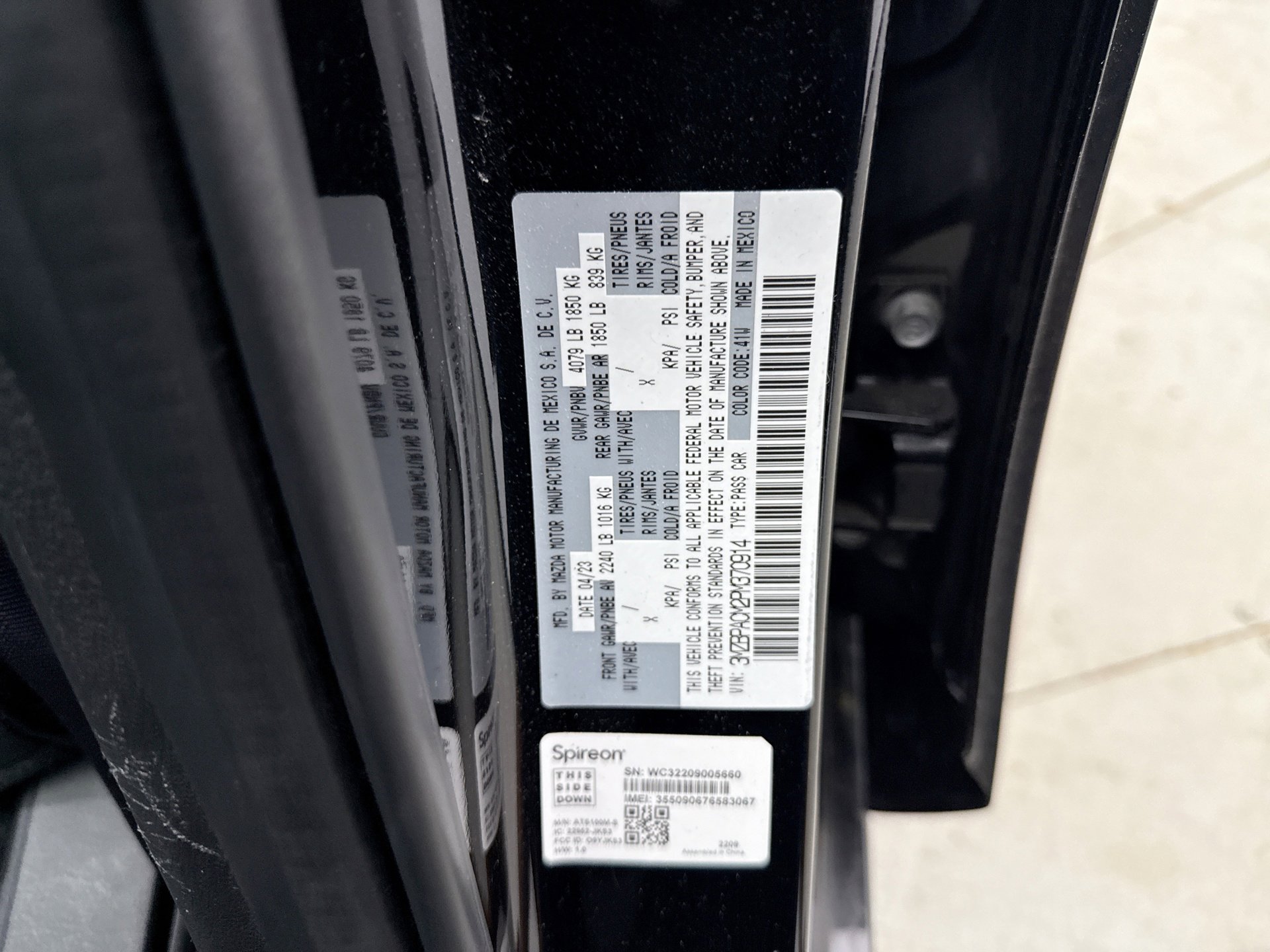 Used 2023 MAZDA MAZDA3 s FWD image 11