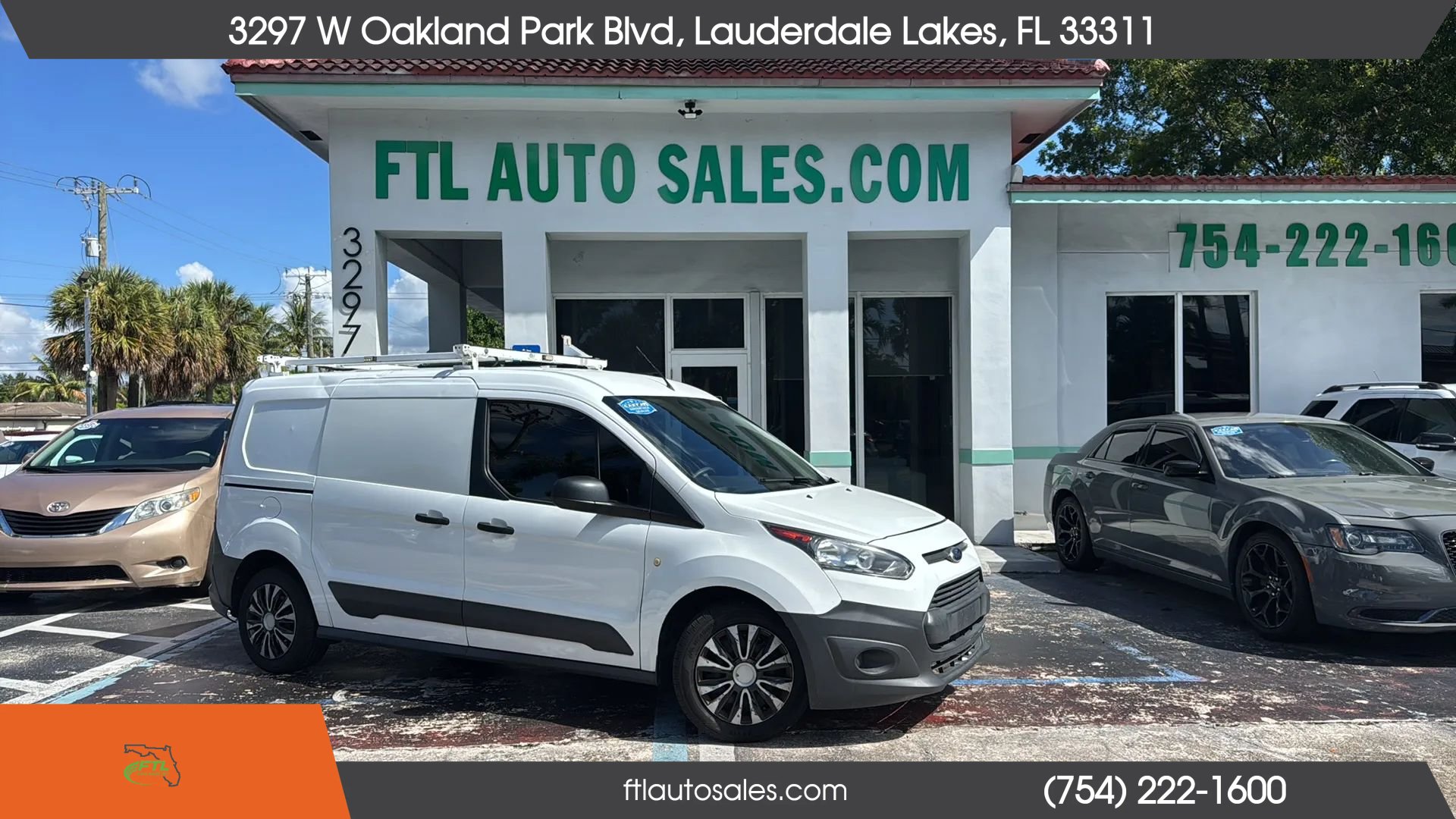 Used 2015 Ford Transit Connect XL FWD image 2