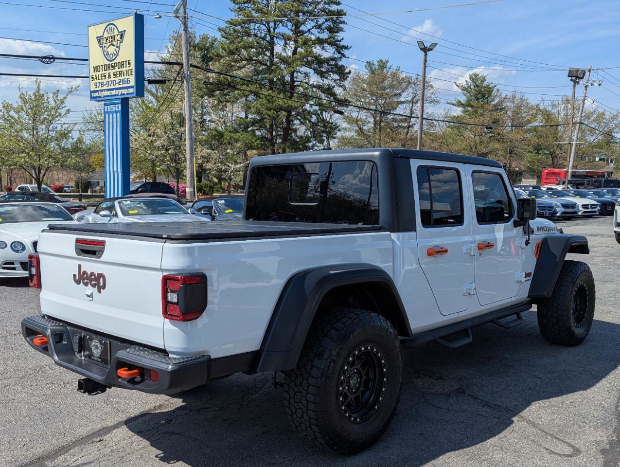 Used 2021 Jeep Gladiator Mojave w/ LED Lighting Group AWD/4WD image 7