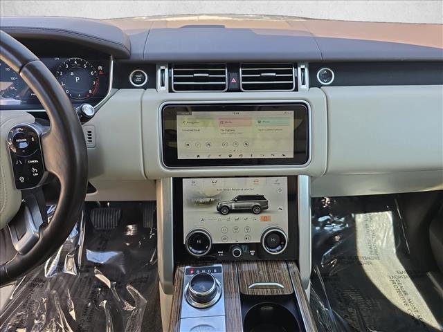 Used 2018 Land Rover Range Rover HSE image 21