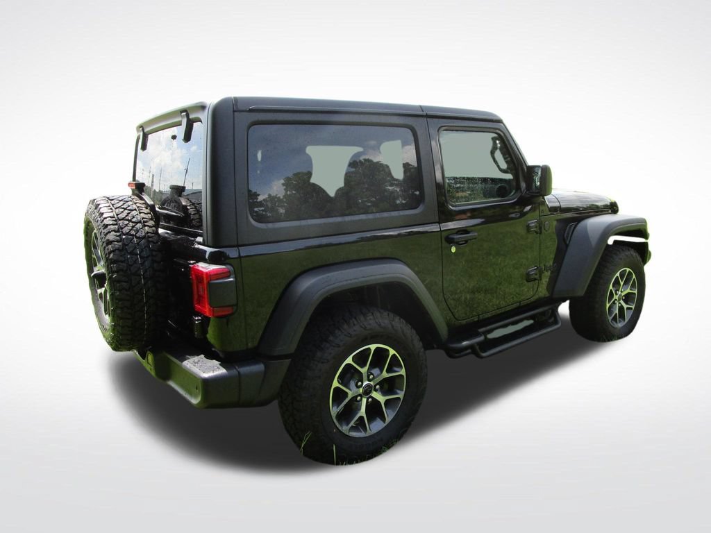 Used 2025 Jeep Wrangler Sport AWD/4WD image 9
