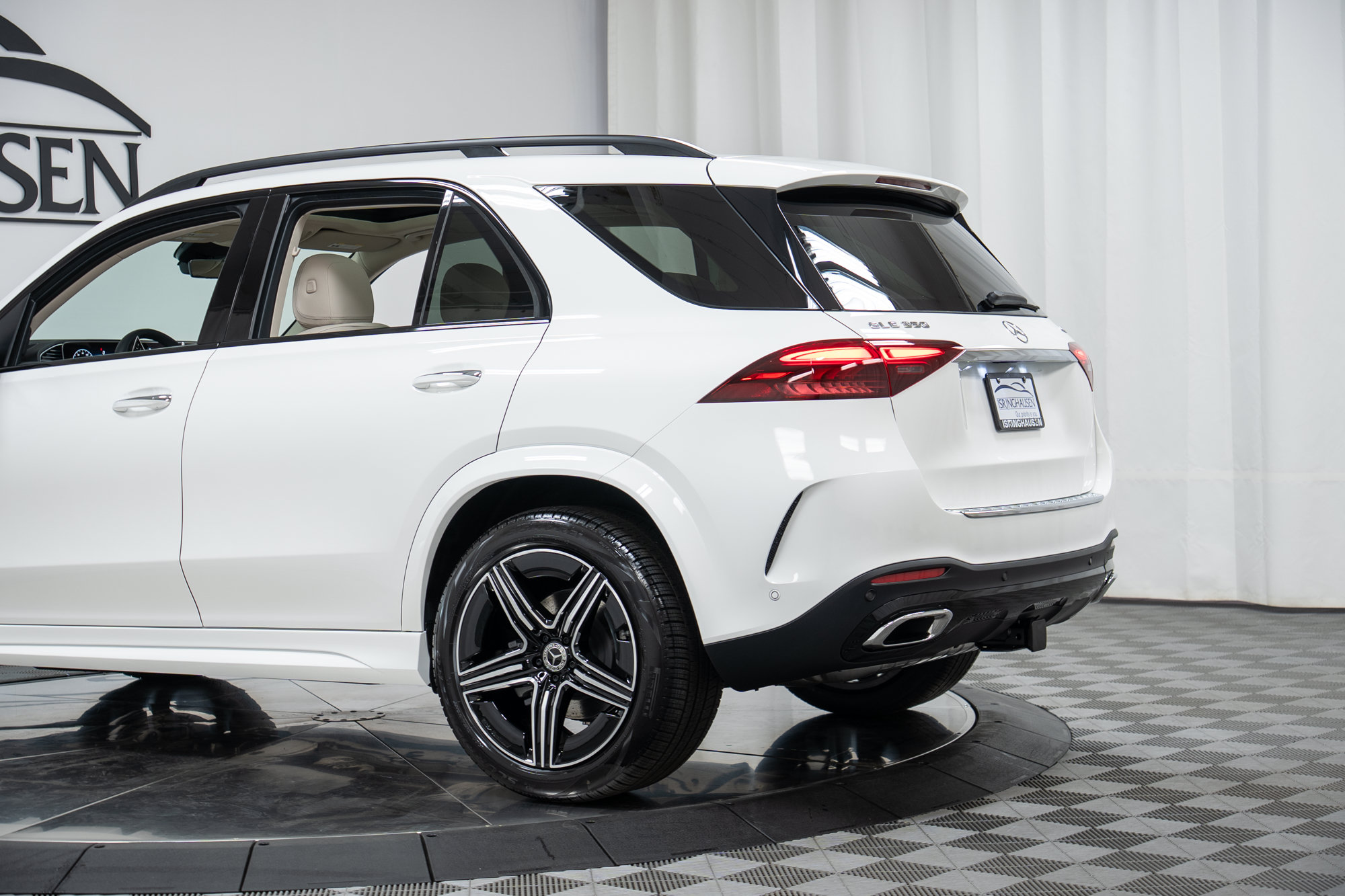 New 2026 Mercedes-Benz GLE 350 4MATIC image 29
