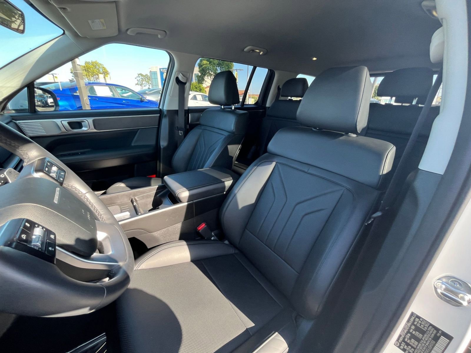 Used 2025 Hyundai Santa Fe SEL image 38