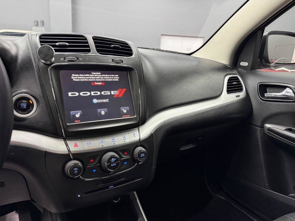 Used 2014 Dodge Journey Limited w/ Flexible Seating Group FWD image 17