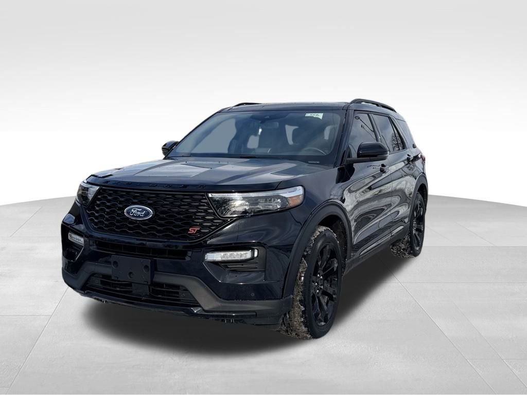 Used 2024 Ford Explorer ST w/ Technology Package image 2