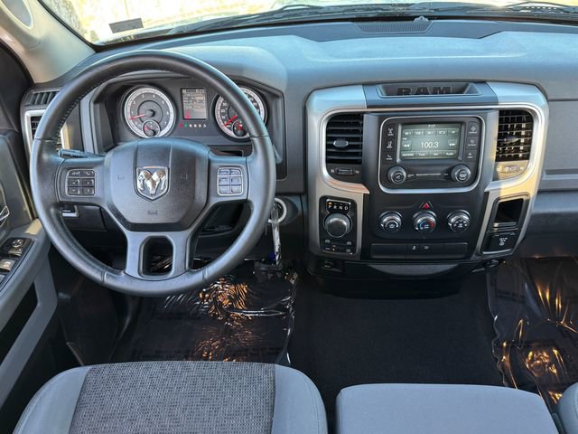 Used 2014 RAM 1500 Classic SLT AWD/4WD image 4