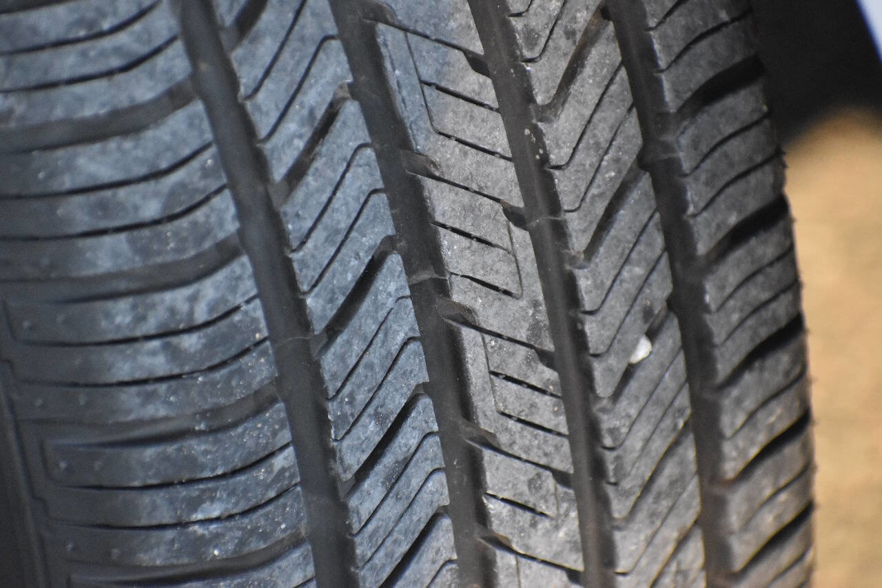 Used 2011 Nissan Versa 1.8 S w/ PWR Plus Pkg image 35