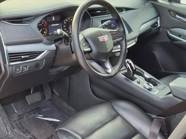 Used 2021 Cadillac XT4 Premium Luxury w/ Driver Awareness Package FWD image 9