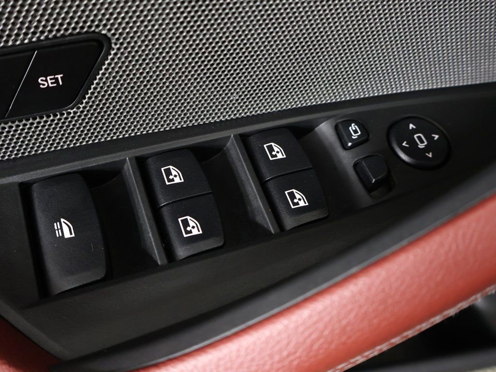 Used 2023 BMW 440i xDrive Convertible w/ Premium Package image 39