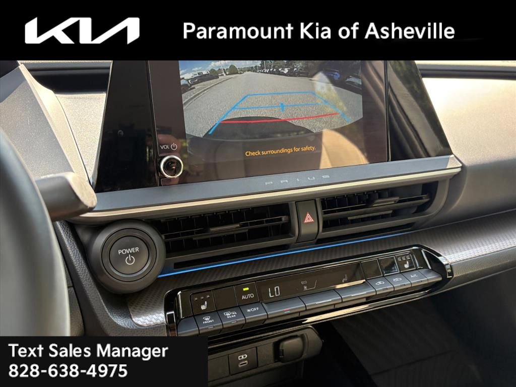 Used 2026 Toyota Prius XLE FWD image 10