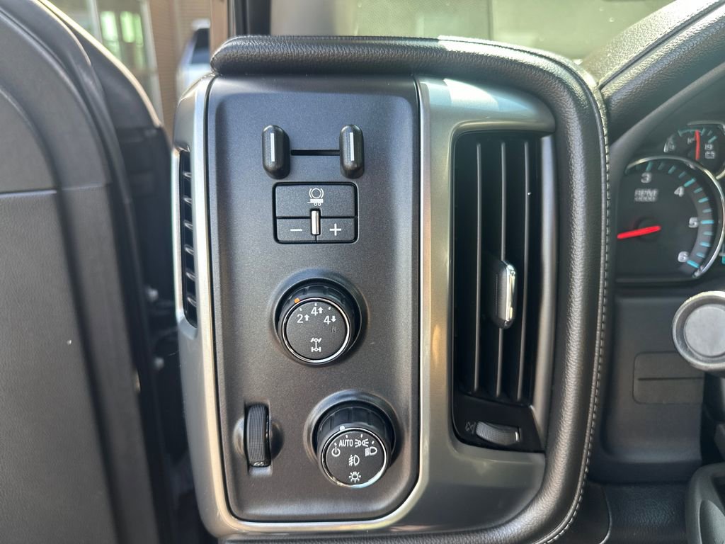 Used 2016 Chevrolet Silverado 2500 LTZ w/ Custom Sport Edition AWD/4WD image 13